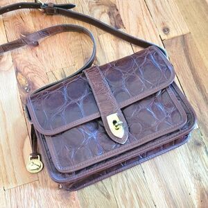 Dooney & Bourke Vintage Leather Cat Eye Flap Crossbody Bag J126 B3